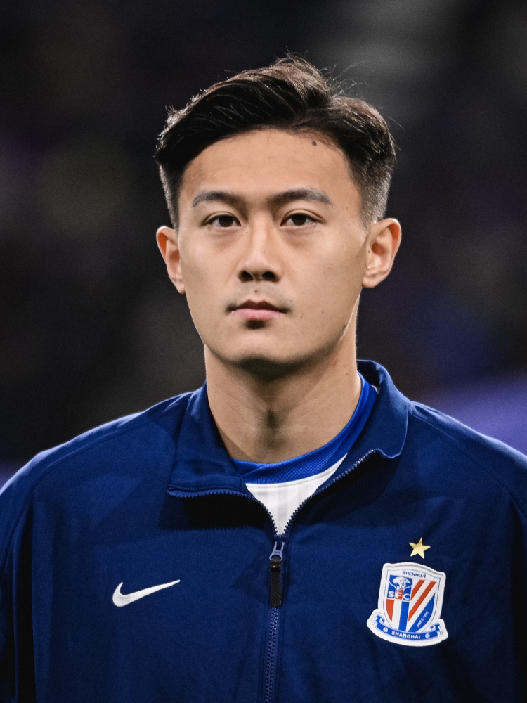 亿万28-媒体人：申花吸金能力中超独一档，胸前广告6个亿、背后广告1个亿